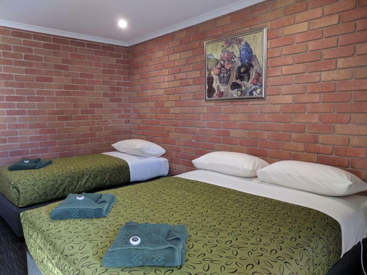 Travellers Inn Kaniva Dış mekan fotoğraf